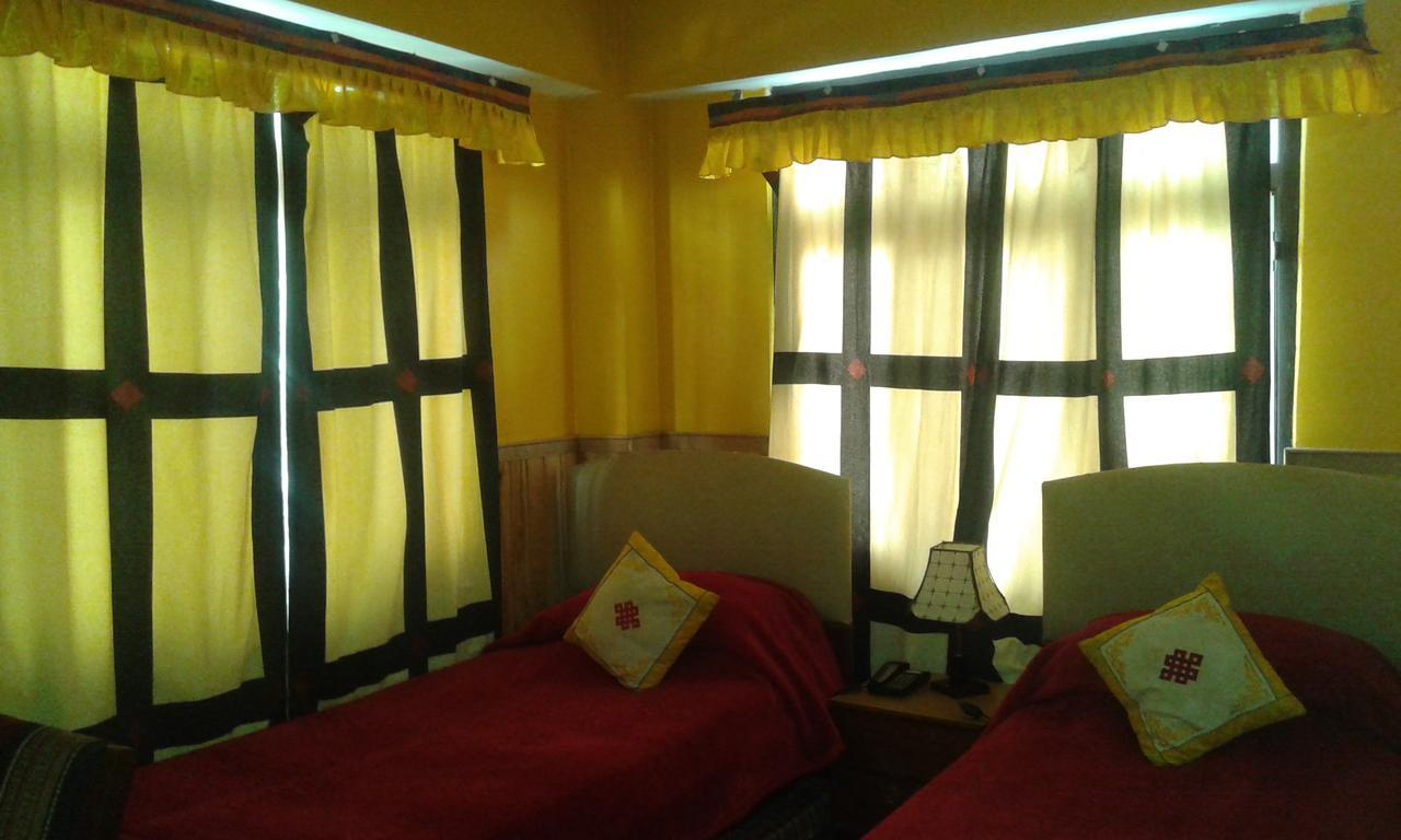 Hotel Tibet Гангток Экстерьер фото