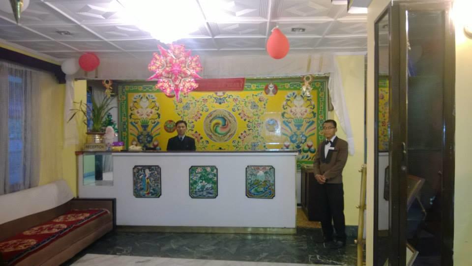 Hotel Tibet Гангток Экстерьер фото